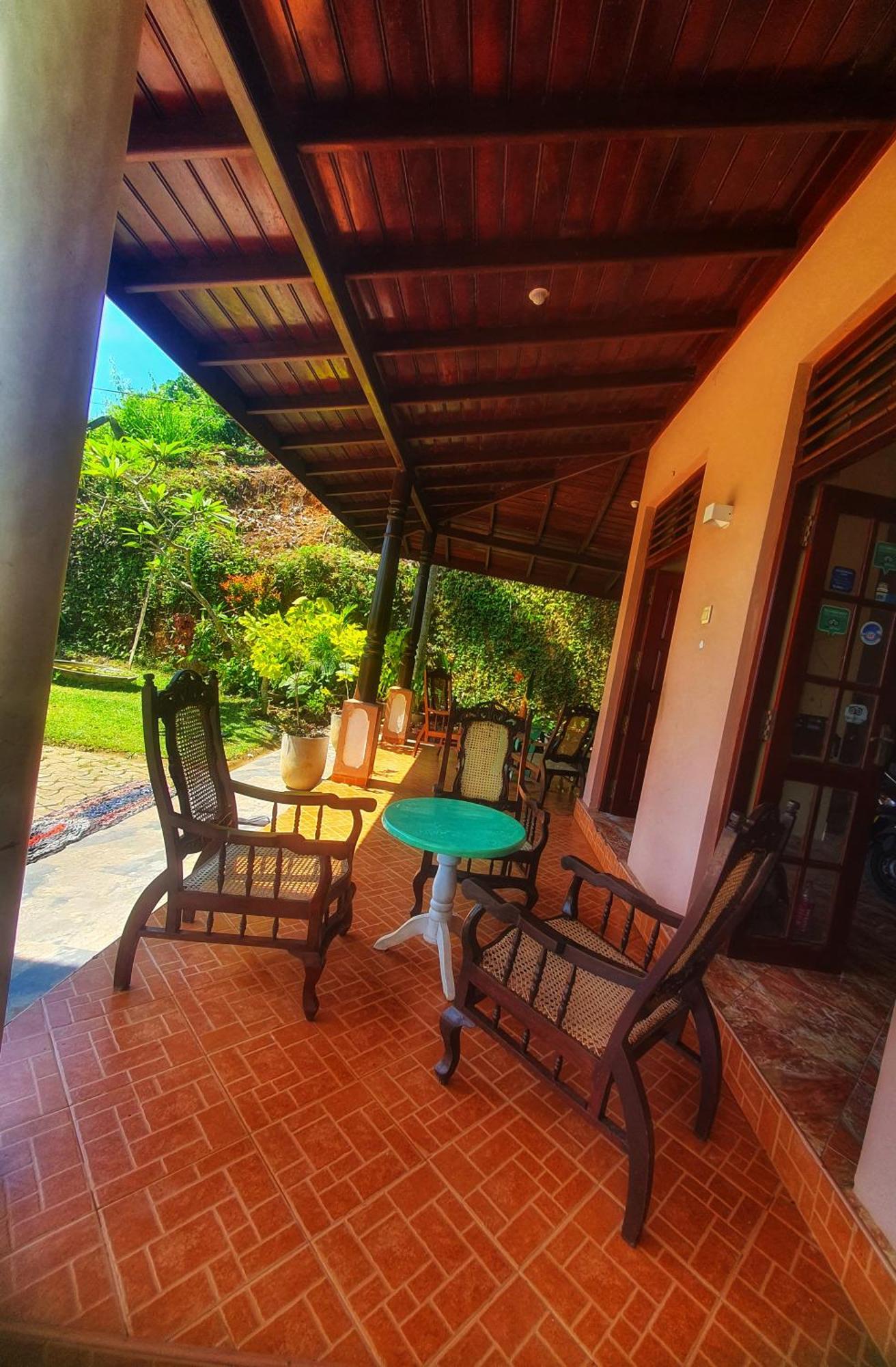 Hill House Guest Otel Mirissa Dış mekan fotoğraf
